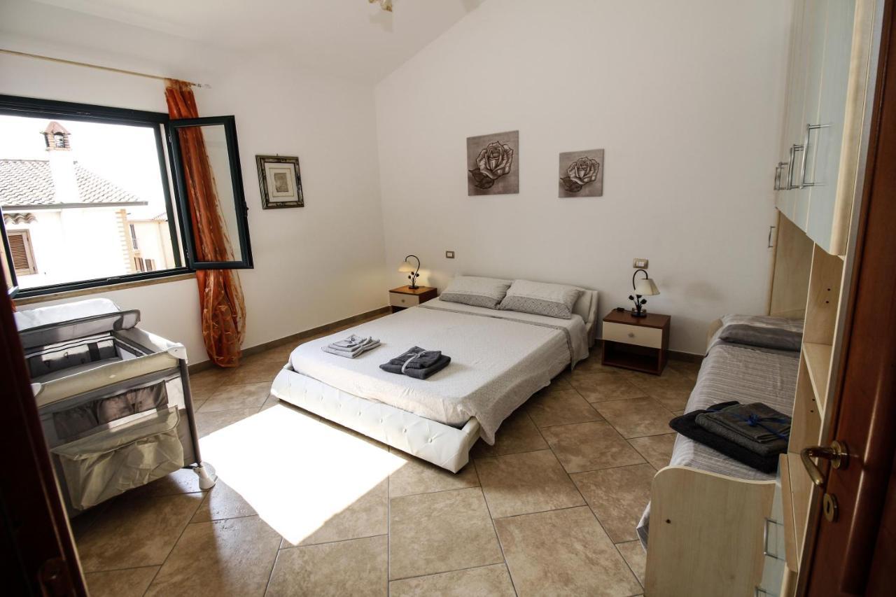 Casa Di Fabia Apartment Sant'Antioco Luaran gambar