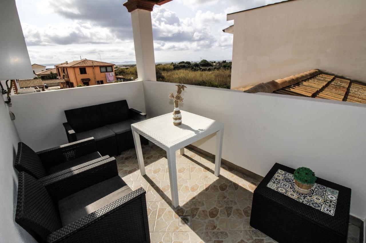 Casa Di Fabia Apartment Sant'Antioco Luaran gambar